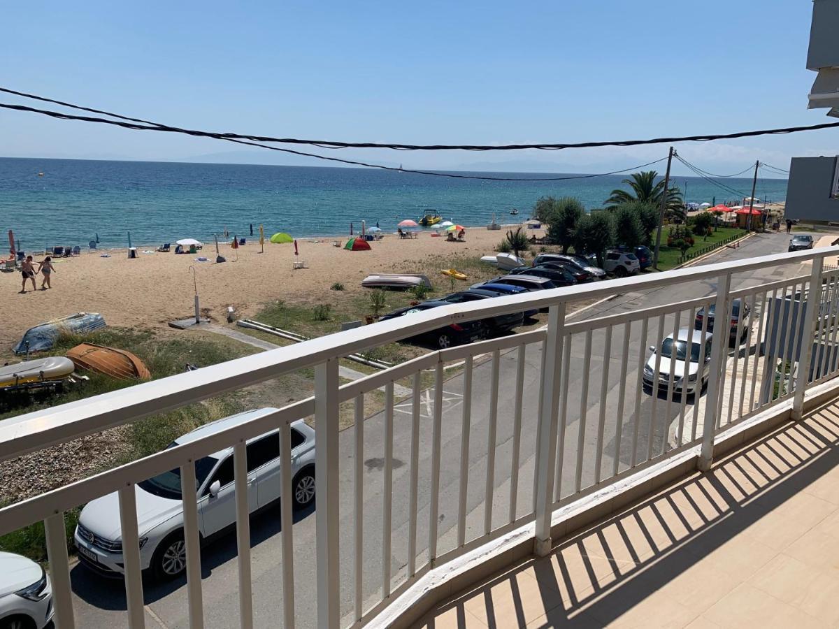 "Breeze" Front To The Sea - Hakidiki Villa Flogita Exteriör bild