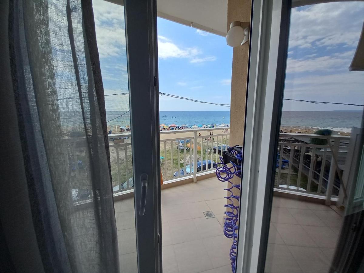 "Breeze" Front To The Sea - Hakidiki Villa Flogita Exteriör bild